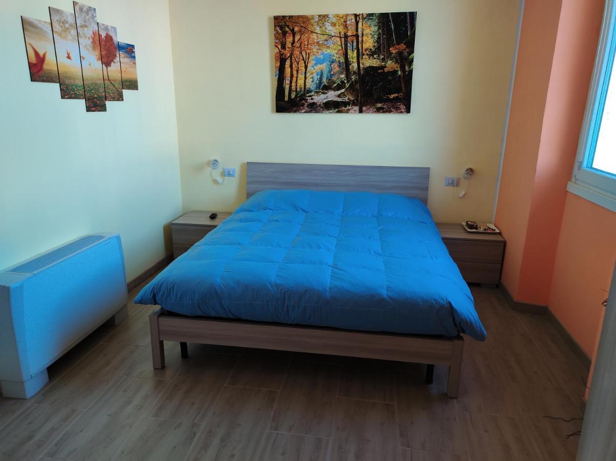 Villa Ara Blu Canegrate 外观 照片